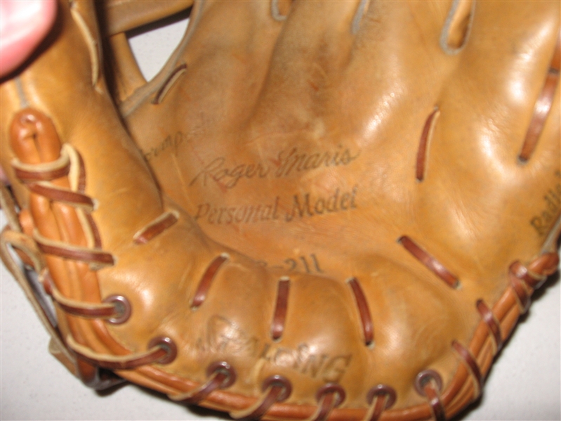 Roger Maris Spalding Baseball Glove