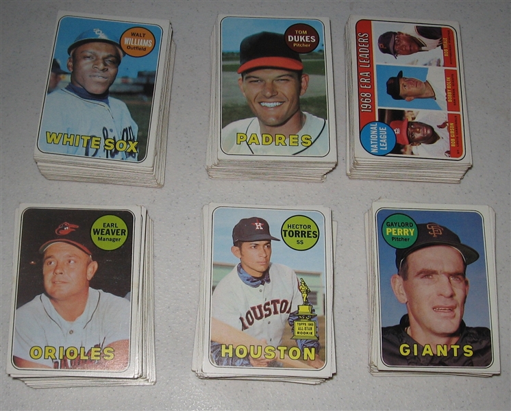 1969 Topps Lot of (308) W/ Stargell *Crease Free*