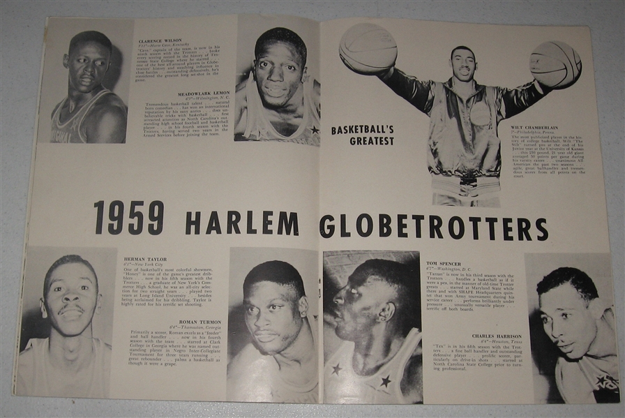 1958-59 Harlem Globetrotters Program W/ Wilt Chamberlin