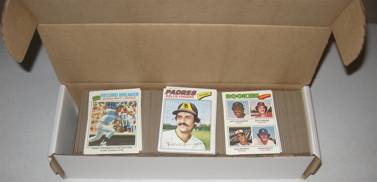 1977 Topps Baseball Complete Set (660) W/ Dawson, Rookie