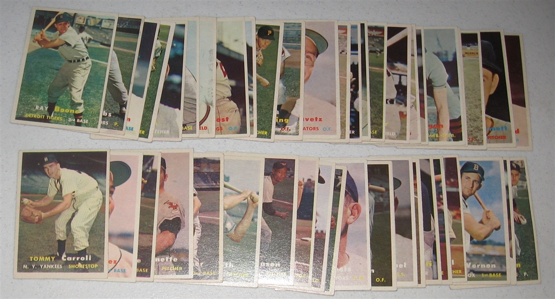 1957 Topps Lot of (50) W/ Gilliam *Crease Free*