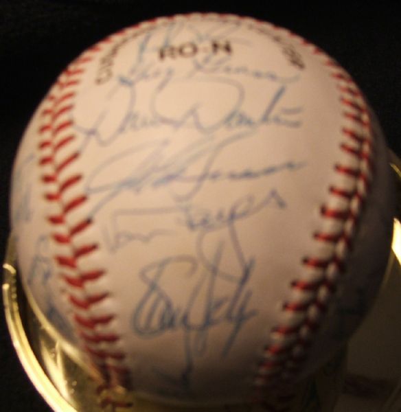 1987 Philadelphia Phillies Partial Team Signed Baseball