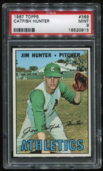 1967 Topps #369 Catfish Hunter PSA 9