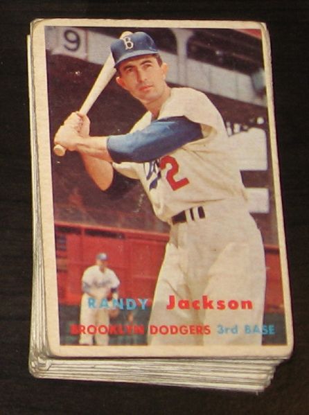 1957 Topps 40 Card Lot Crease Free