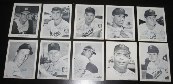 1960s Lot of (50) Postcards & Team Issued Photos W/ HOFers