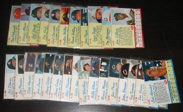 1962 Post Lot of (28) W/ Frank Robinson