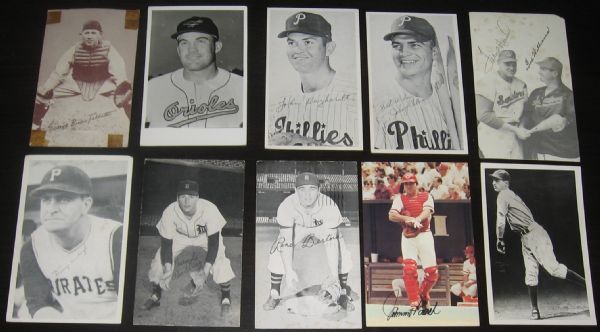 1950s-70s Baseball Grab Bag Lot of (34) W/Aaron