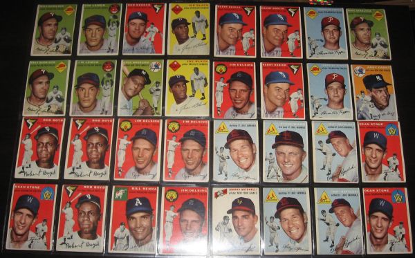 1954 Topps (131) Card Lot W/ Willie Mays