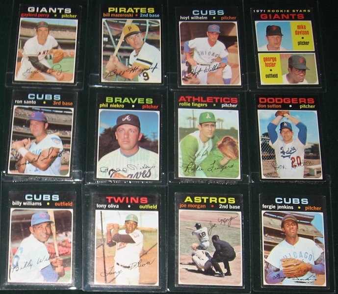1971 Topps Lot of (27) Hall of Famers W/ Aaron, Clemente & Mays