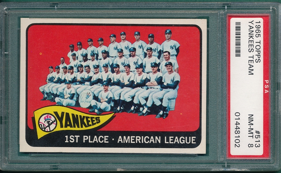 1965 Topps #513 Yankees Team PSA 8