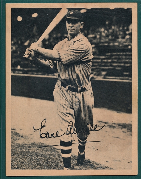 1934 V94 Canadian Butterfinger Earle Averill